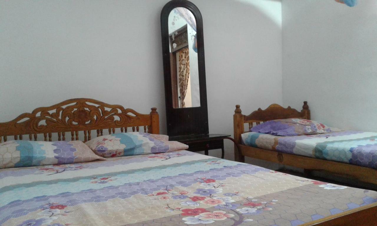 Kunam Beach Rest Inn Batticaloa Exterior foto